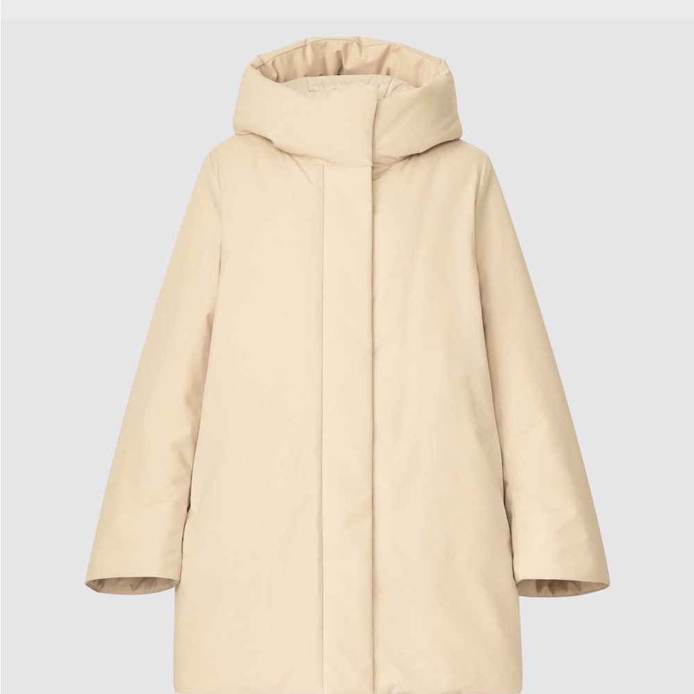 Uniqlo Women's Cream Puffer Coat